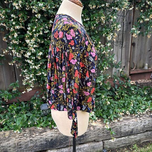 Banana Republic.Long Sleeve Blouse Puff Sleeve Floral Top Size XXS - Picture 3 of 9